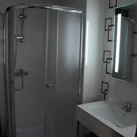 Garni Consul Hotel