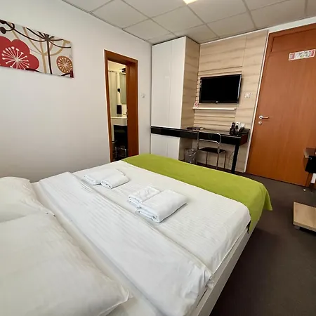 Garni Consul Hotel Ni