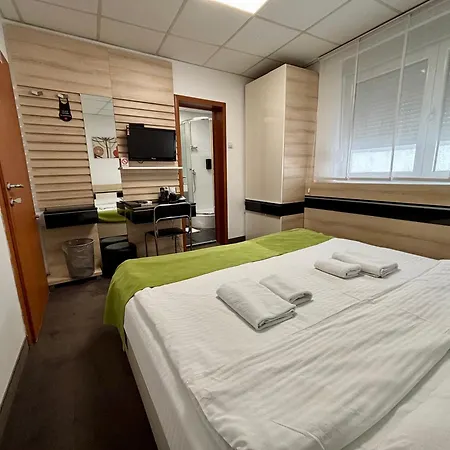 Hotel Garni Consul Ni