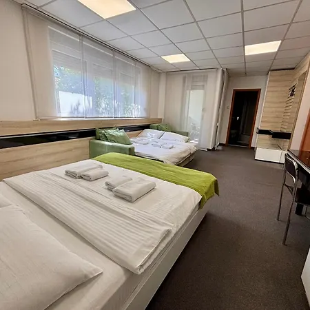 Garni Consul Hotel Ni