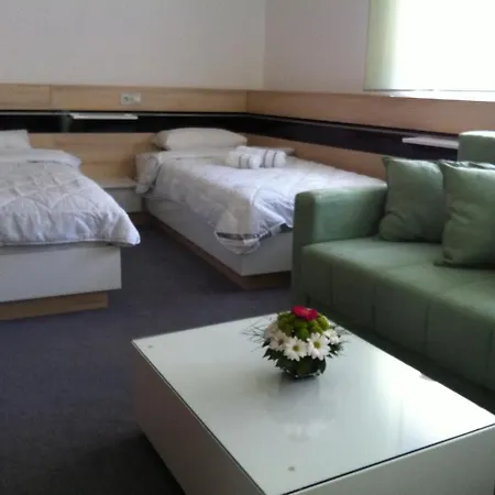 Hotel Garni Consul