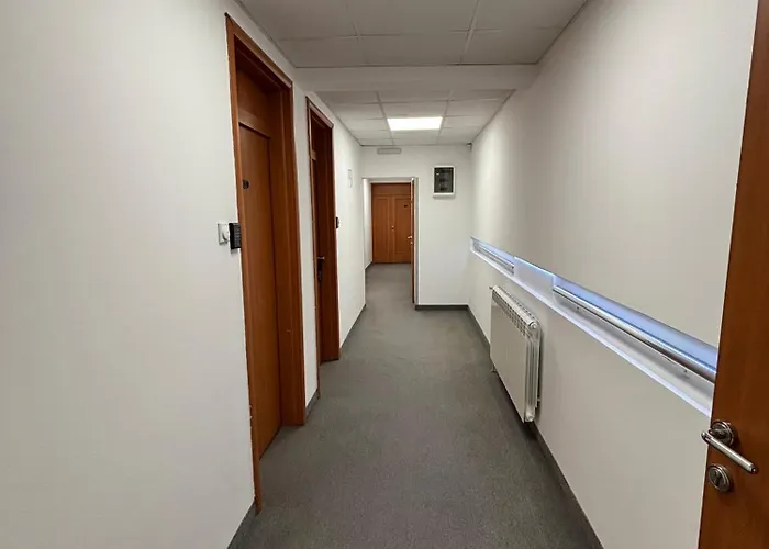 فندق Garni Consul Ni